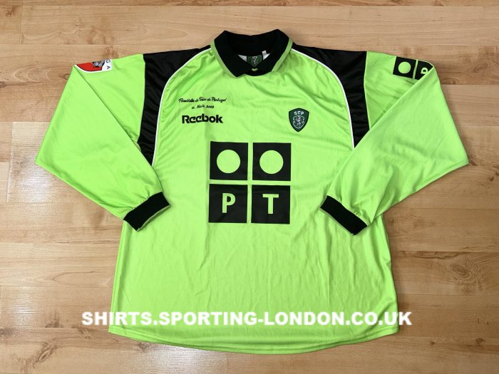 2001-2002 GOALKEEPER SHIRT FRONT