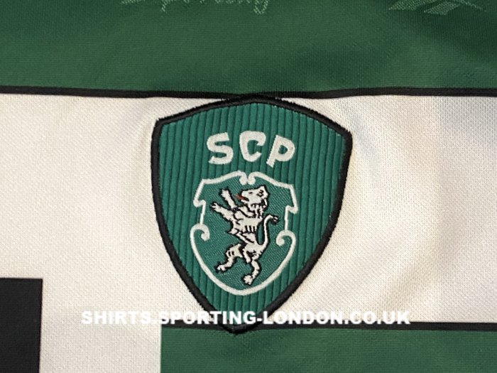 2001-2002 HOME SHIRT CREST