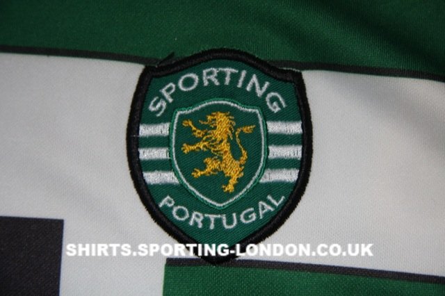 2001-2002 HOME SHIRT CREST