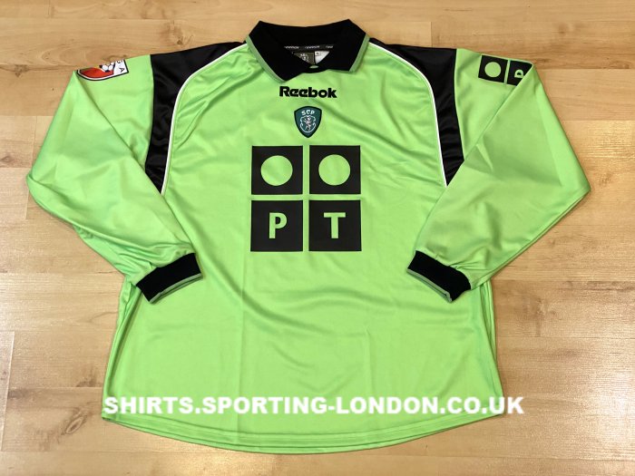 2001-2002 GOALKEEPER SHIRT FRONT