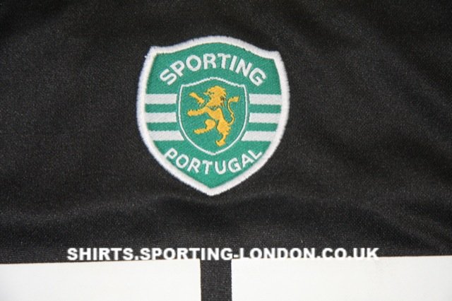 2002-2003 GOALKEEPER SHIRT CREST