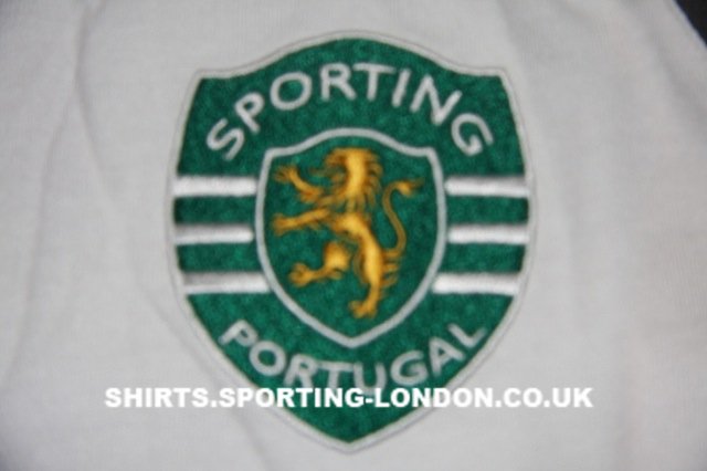 2010-2011 T-SHIRT CREST