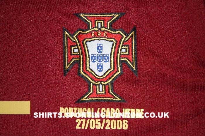 2006 Portuguese National Team main shirt - crest