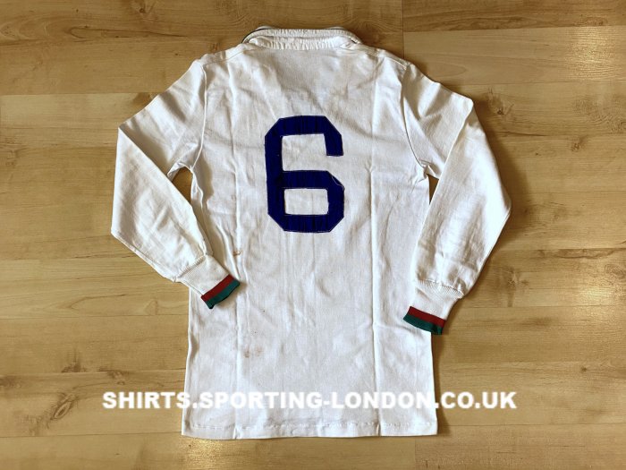 1962 - 1963 Portugal National Team Back