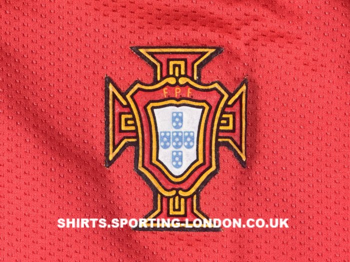 1996 PORTUGAL HOME SHIRT CREST